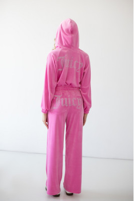 Костюм жіночий